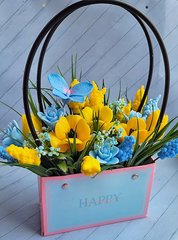 Мило ручної роботи букет весняний с метеликом жовто-блакитний