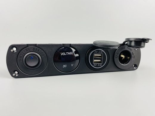 Автомобильная зарядка с двумя USB-портами розеткой прикуривателя цифровой дисплей + выкл