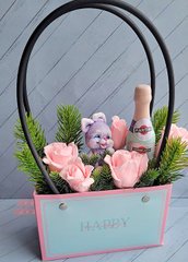 Мило ручної роботи букет з трояндами і Зайкою